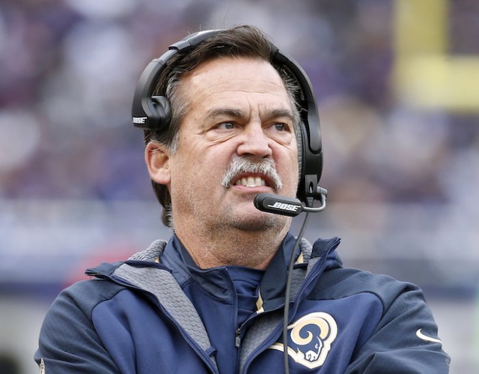 jeff-fisher-patriots-danny-woodhead.jpg