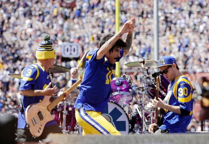 RHCP1-4.jpg